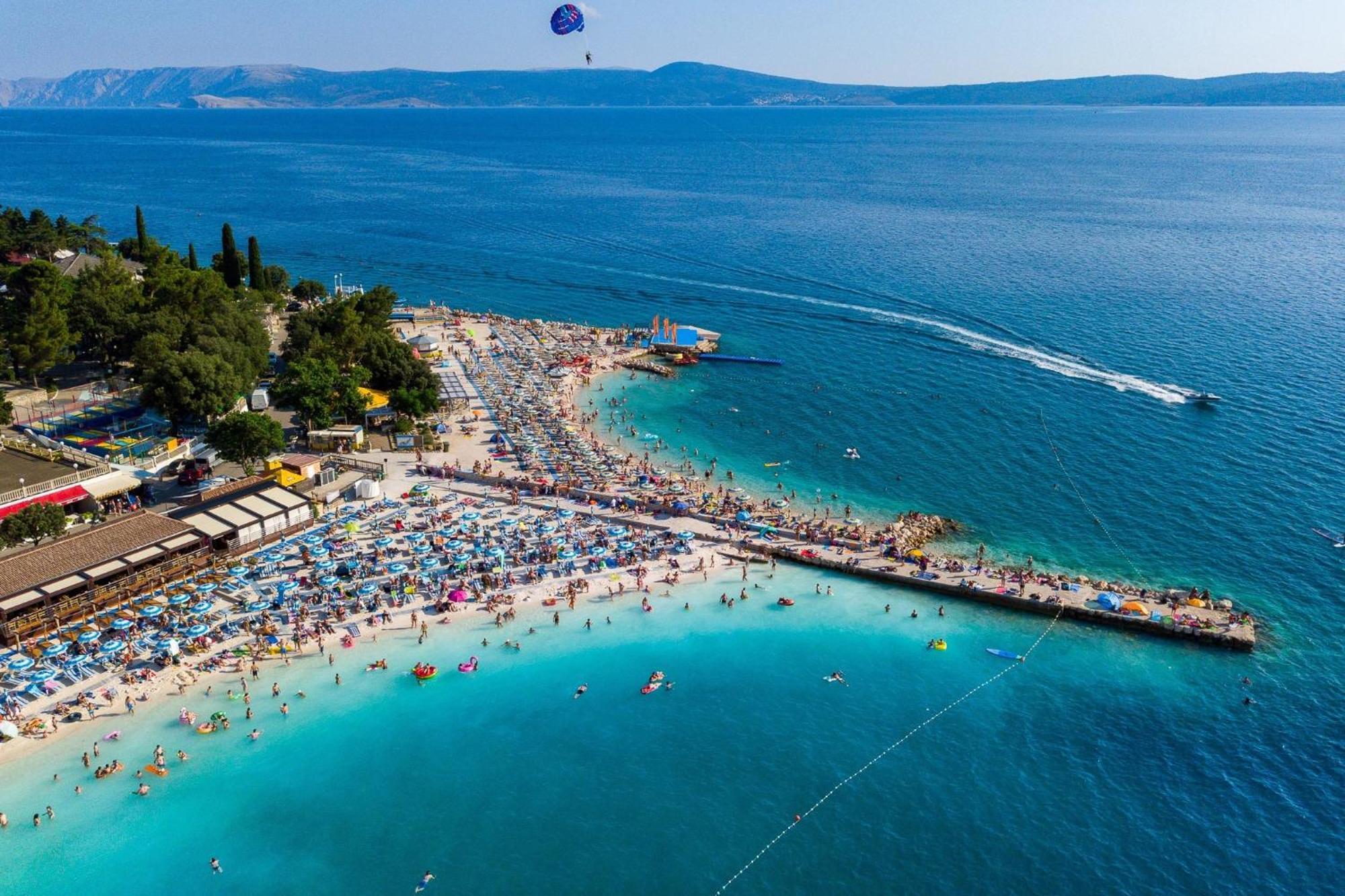 Apartments By The Sea Selce, Crikvenica - 16375 Extérieur photo